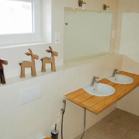 Lipova Apartman *