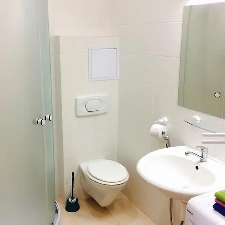 Lipova Apartman *